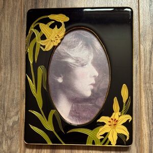 Vintage! Black and Gold Cloisonné Floral Picture Frame